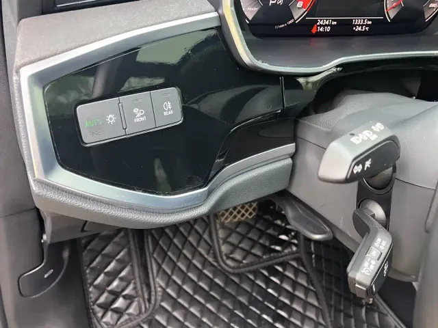 Audi Q3 — Фото автомобиля 11