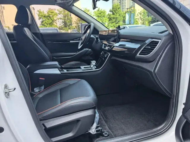 Kia Seltos — Фото автомобиля 7