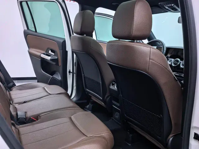 Mercedes-Benz GLB-Class — Фото автомобиля 11