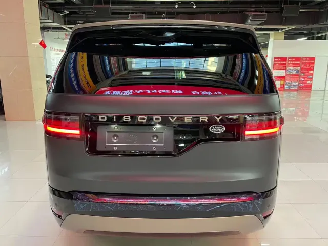 Land Rover Discovery — Фото автомобиля 11