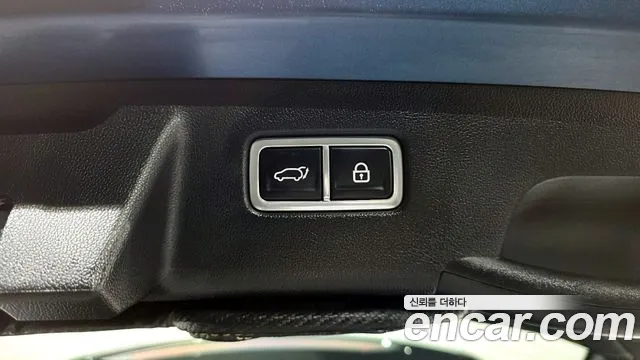 Kia Sorento Sorento 4-е поколение Бензин 2.5T 2WD — Фото автомобиля 27