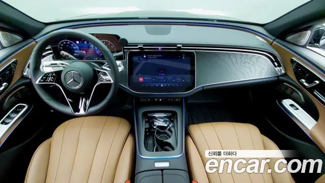 Mercedes-Benz E-Class — Фото автомобиля 11
