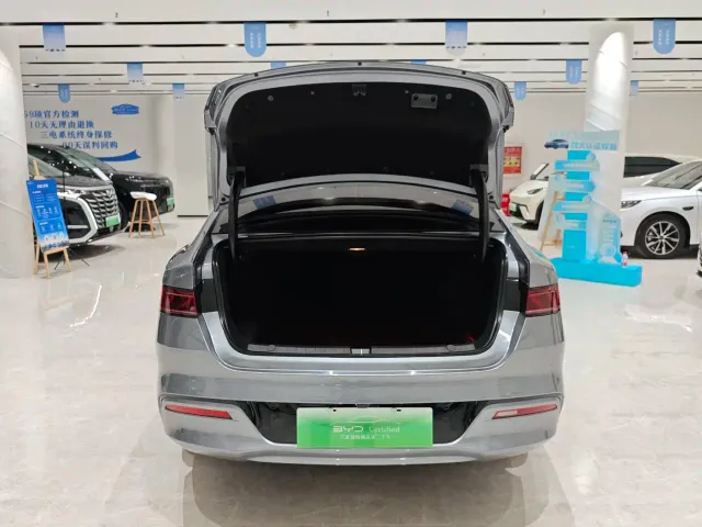 BYD Qin PLUS — Фото автомобиля 15