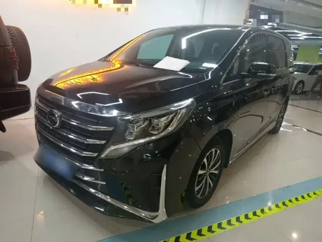 Фотография автомобиля — GAC Trumpchi M8