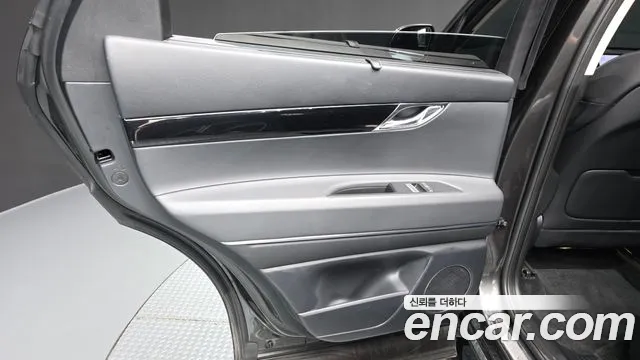 Genesis GV80 — Фото автомобиля 14