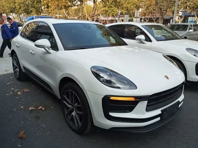 Porsche Macan — Фото автомобиля 3
