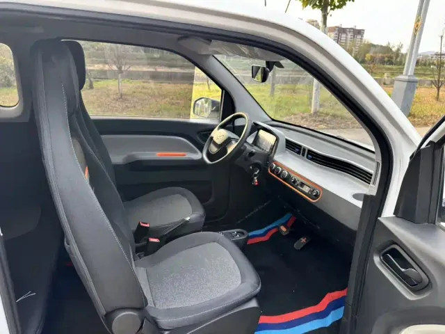 Wuling Hongguang Mini EV — Фото автомобиля 4
