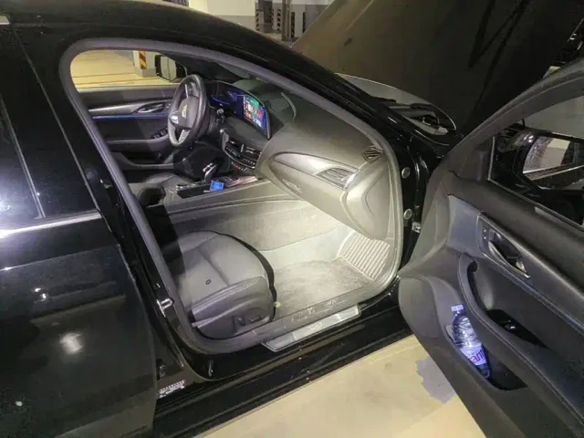 Cadillac CT5 — Фото автомобиля 10