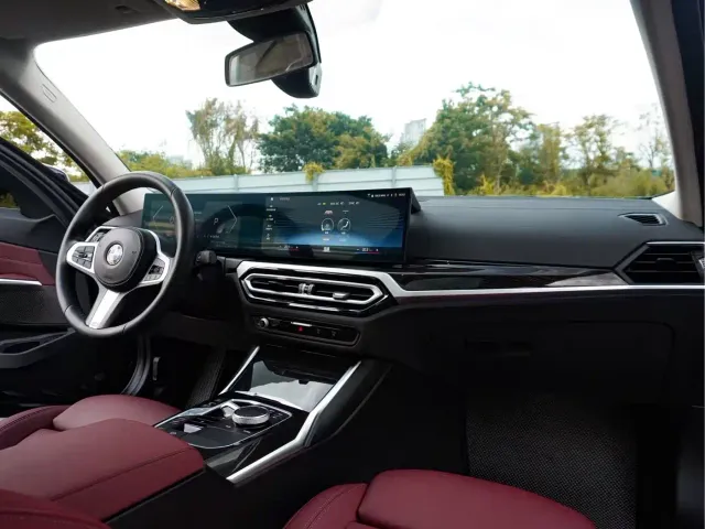 BMW 3 Series — Фото автомобиля 15