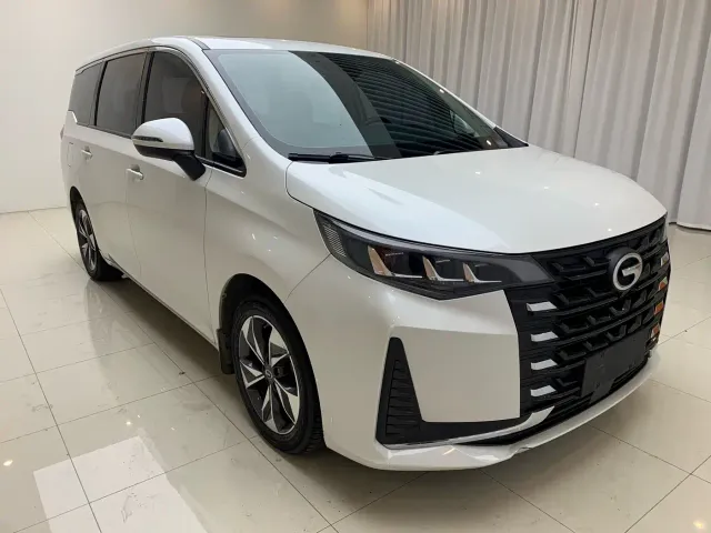 GAC Trumpchi M6 — Фото автомобиля 3