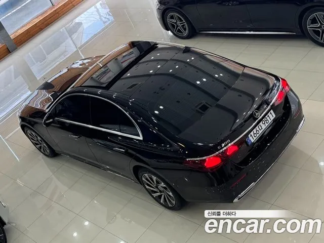 Mercedes-Benz E-Class W214 — Фото автомобиля 19