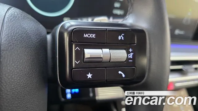 Hyundai Grandeur GN7 — Фото автомобиля 23