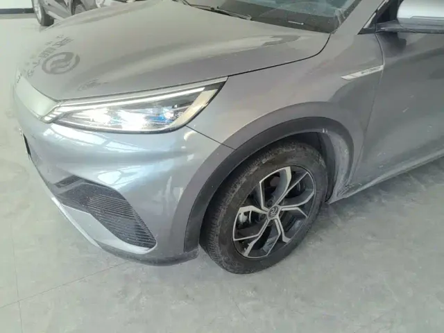 BYD Yuan PLUS — Фото автомобиля 23