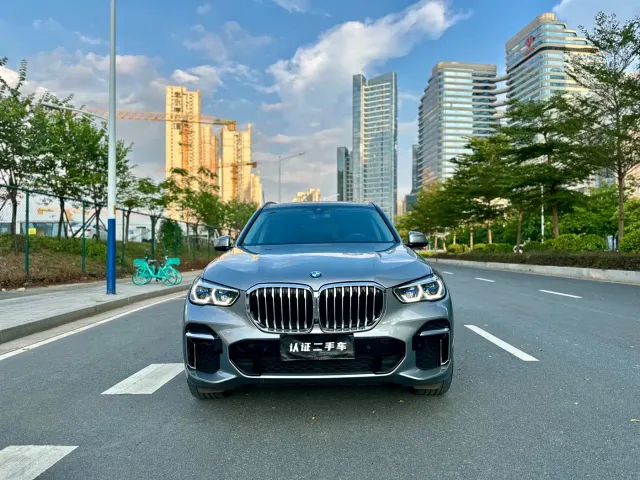 BMW X5 — Фото автомобиля 5