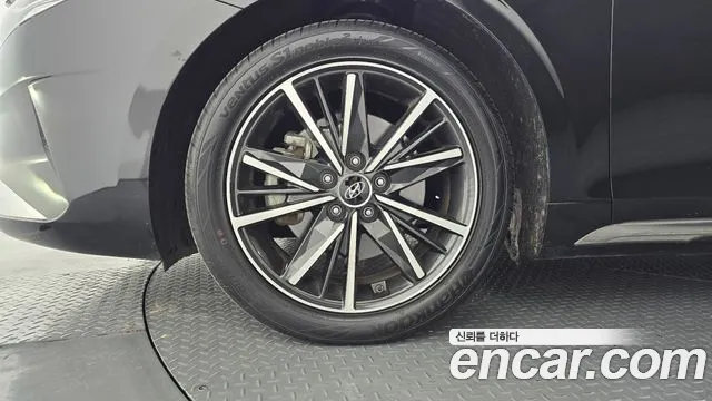 Hyundai Grandeur Новый Grandeur IG — Фото автомобиля 4