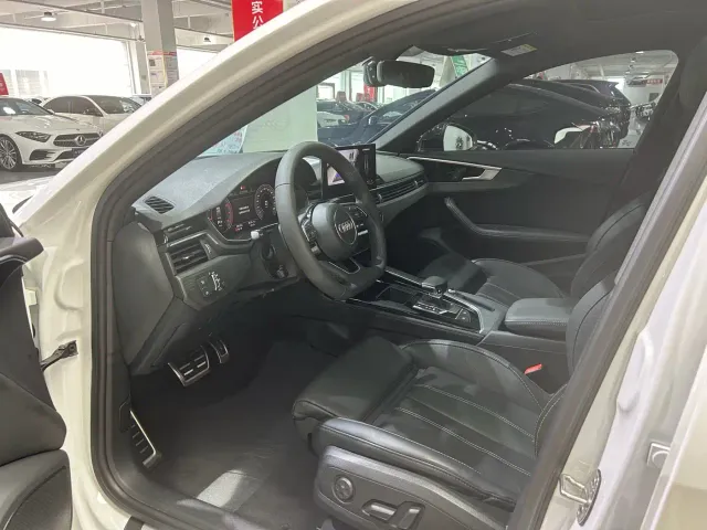 Audi Audi A4L 2023 40 TFSI Luxury Sport — Фото автомобиля 6