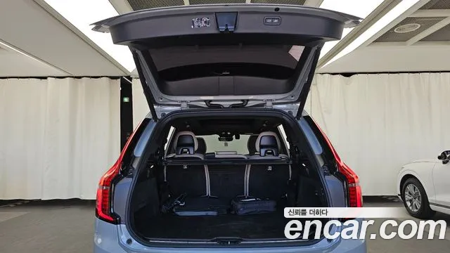 Volvo XC90 Generation 2 — Фото автомобиля 20