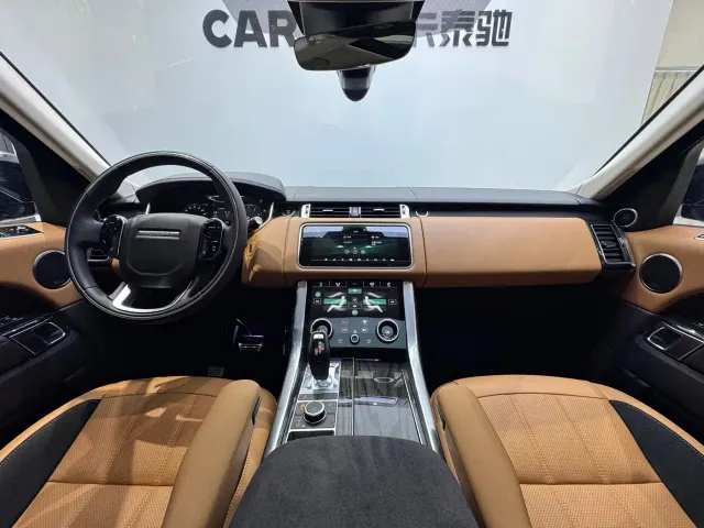 Land Rover Range Rover Sport — Фото автомобиля 18