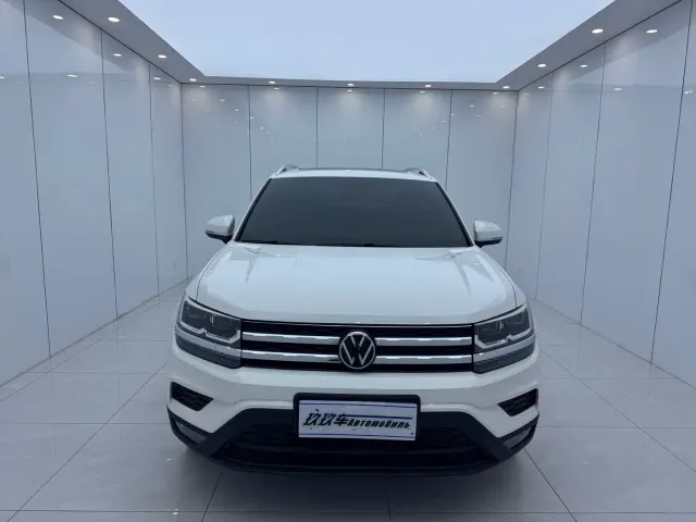 Volkswagen Tharu — Фото автомобиля 2