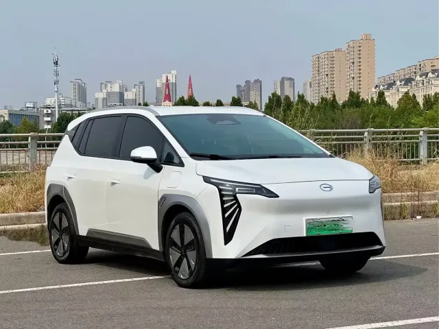 GAC Aion Y — Фото автомобиля 3