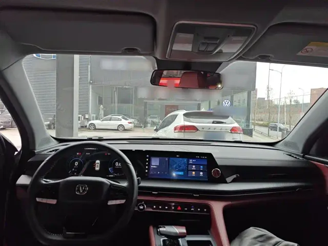 Changan CS75 Plus — Фото автомобиля 9