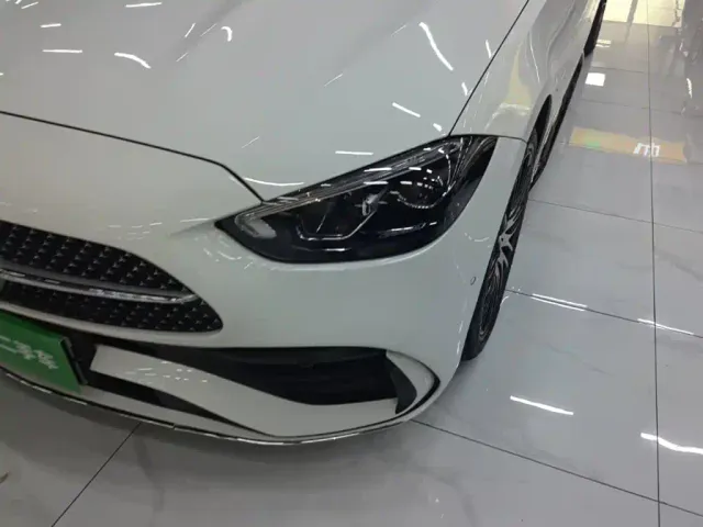 Mercedes-Benz C-Class — Фото автомобиля 23