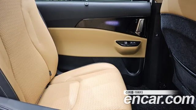 Kia Canival Carnival 4 поколение Бензин 9 мест Signature — Фото автомобиля 25