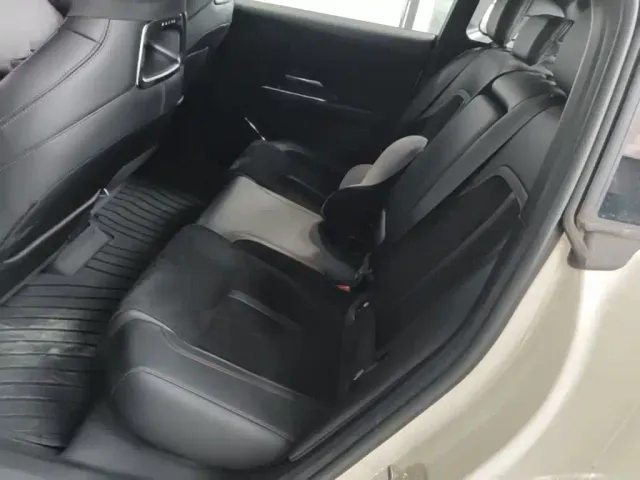 Mazda Mazda EZ-6 2025 Extended Range 200 Intelligent Premium Sport Edition — Фото автомобиля 16