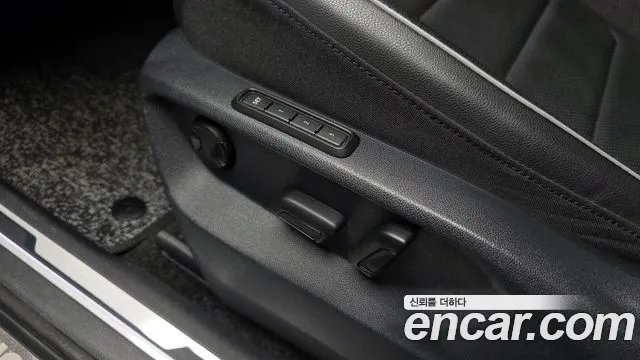 Volkswagen Tiguan — Фото автомобиля 30