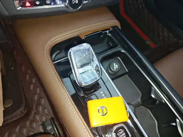 Volvo S90 — Фото автомобиля 13