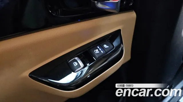 Kia Canival Carnival 4 поколение Бензин 9 мест Signature — Фото автомобиля 19