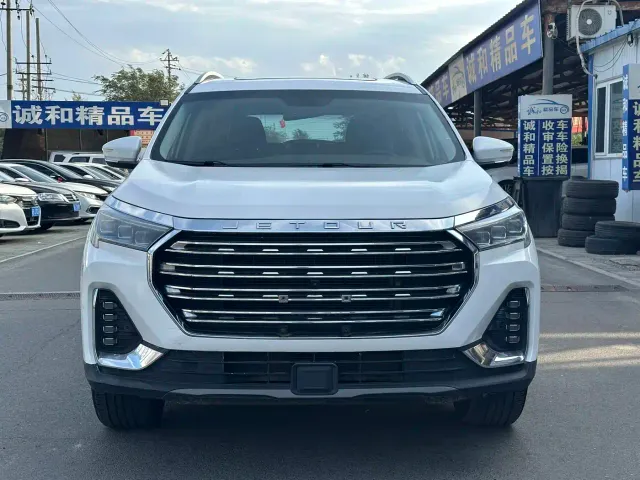 Jetour X90 Plus — Фото автомобиля 2