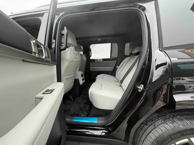 BYD FangChengBao Titanium 7 — Фото автомобиля 9
