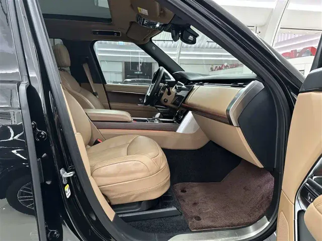 Land Rover Range Rover — Фото автомобиля 17