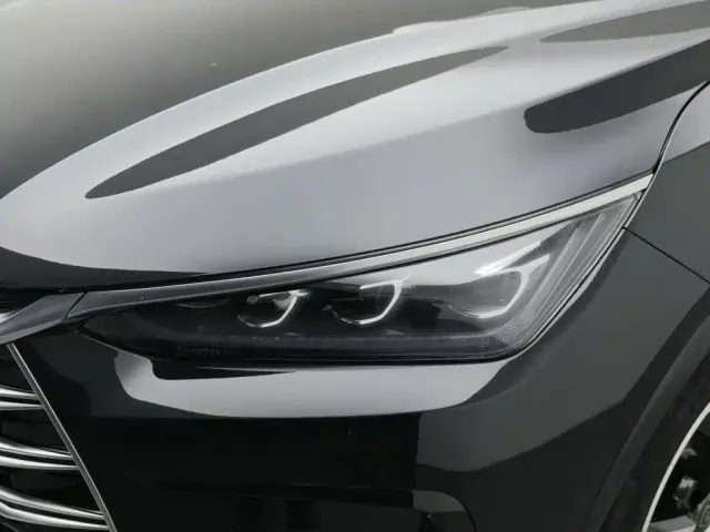 BYD Tang — Фото автомобиля 7