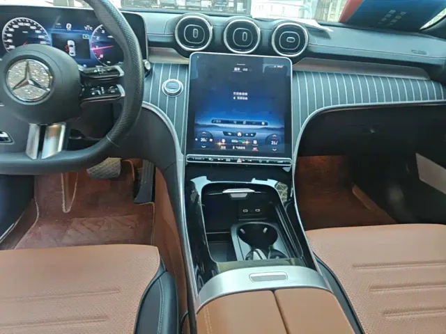 Mercedes-Benz C-Class — Фото автомобиля 13