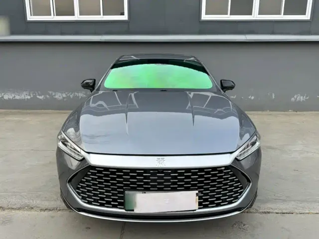 BYD Qin PLUS — Фото автомобиля 23
