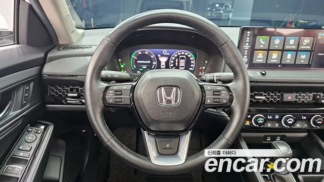 Honda Accord — Фото автомобиля 12