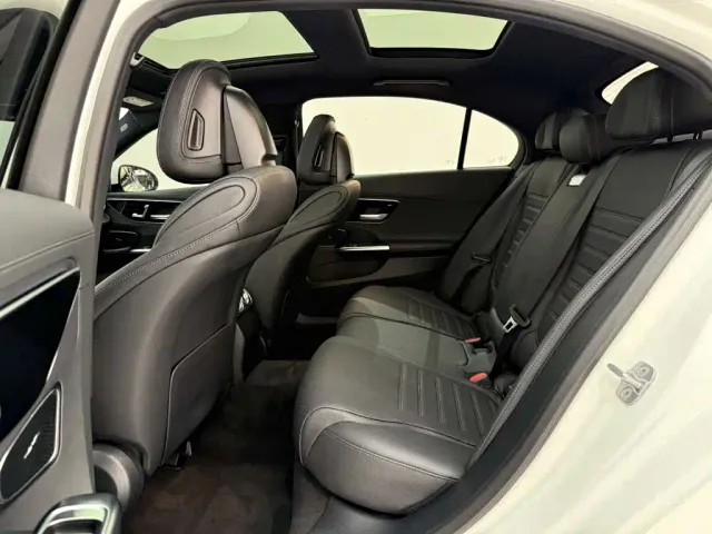 Mercedes-Benz C-Class — Фото автомобиля 5