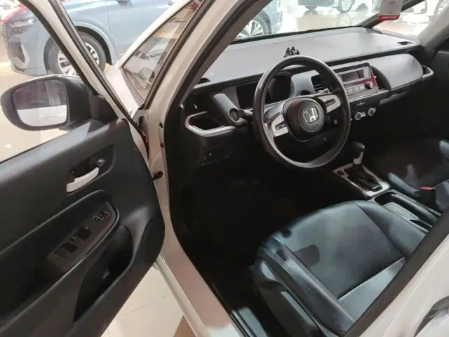 Honda Fit — Фото автомобиля 15