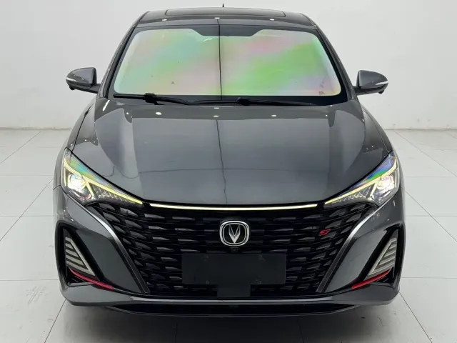 Changan Eado — Фото автомобиля 24