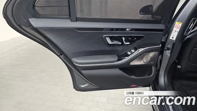 Mercedes-Benz S-Class — Фото автомобиля 22