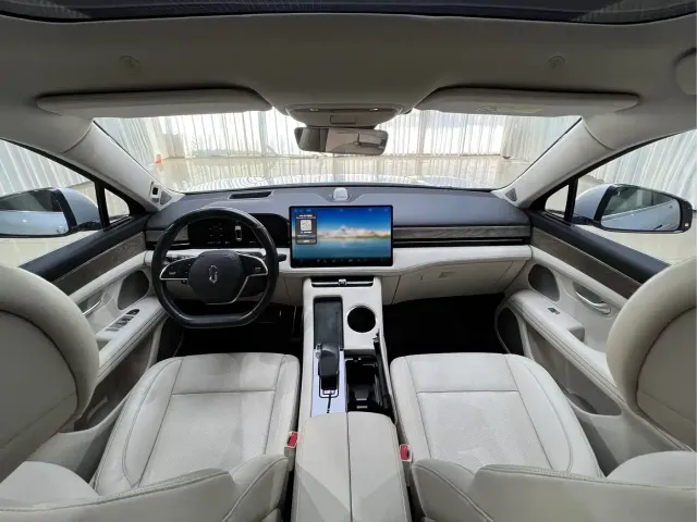 AITO Wenjie AITO M5 2022 Extended Range AWD Performance Edition — Фото автомобиля 12
