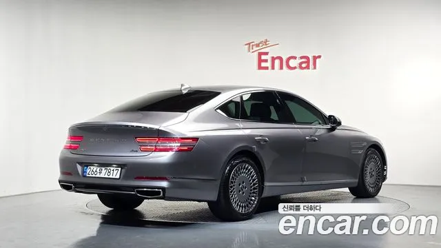Genesis G80 RG3 — Фото автомобиля 2