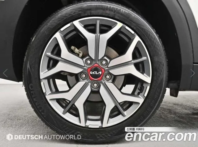 Kia Seltos — Фото автомобиля 5