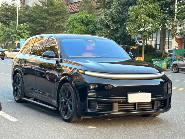 Li Auto L7 — Фото автомобиля 3