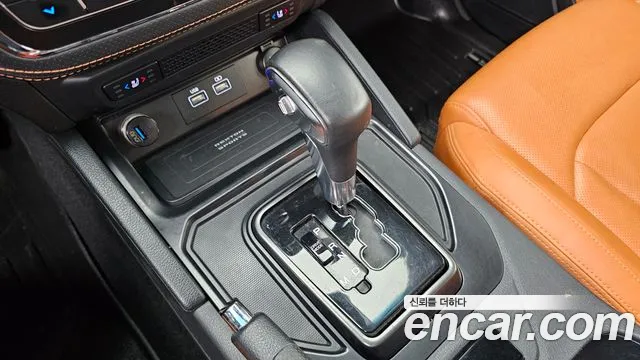 KG_Mobility_Ssangyong Rexton Новый Rexton Sport Khan Дизель 2.2 2WD — Фото автомобиля 9