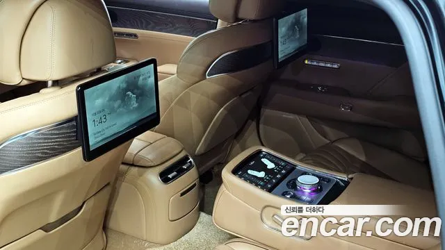 Genesis G90 Бензин 3.5 турбо AWD — Фото автомобиля 19