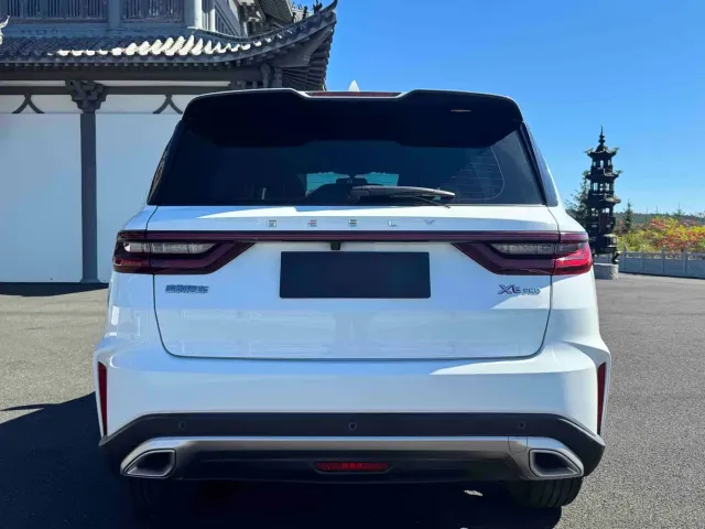 Geely Vision X6 — Фото автомобиля 5