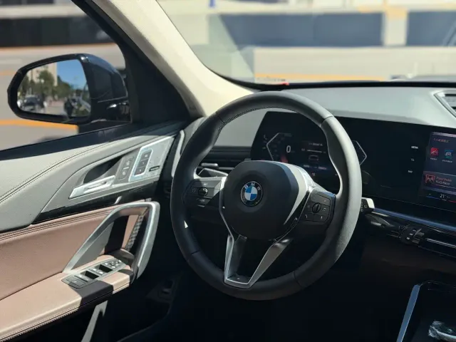 BMW X1 — Фото автомобиля 6